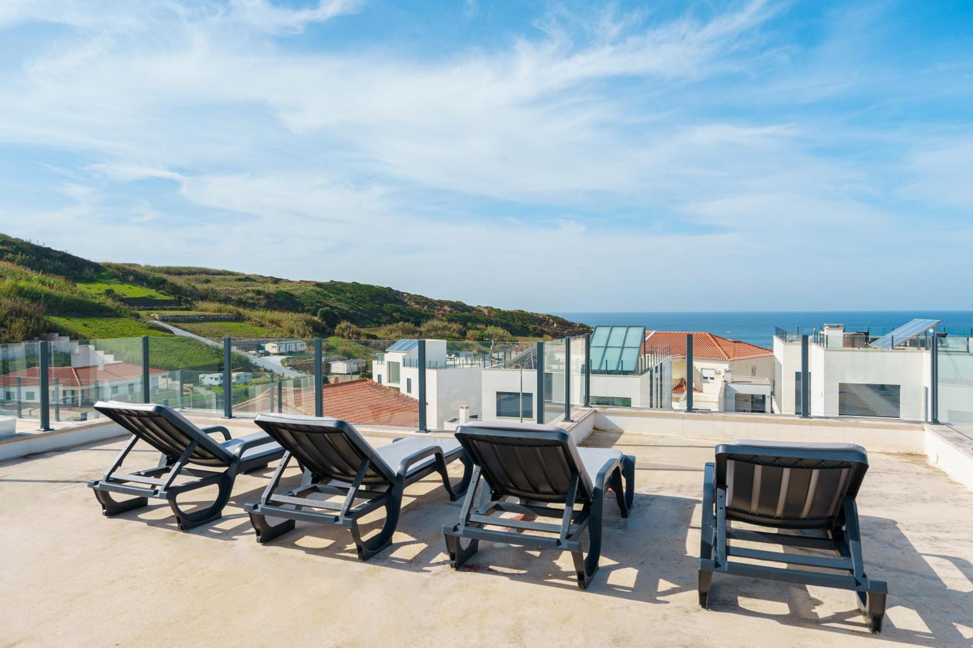 Paradise Villa, Luxury Villa Near The Beach Ribamar  Esterno foto